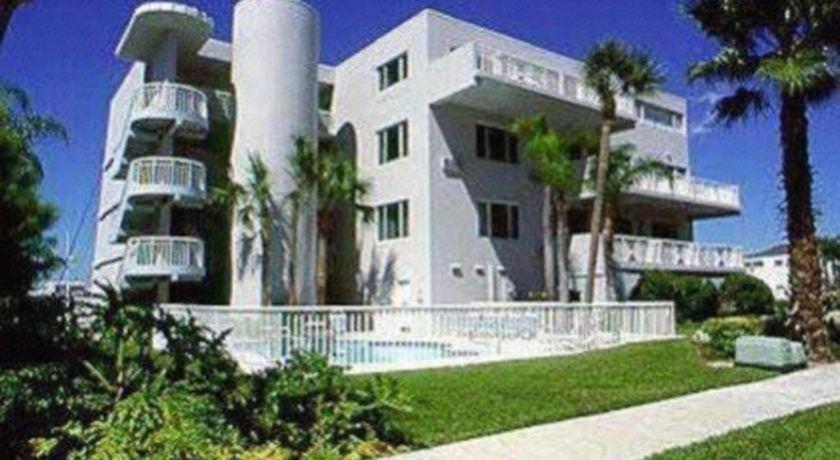 Chart House Suites And Marina Clearwater Beach Exterior foto