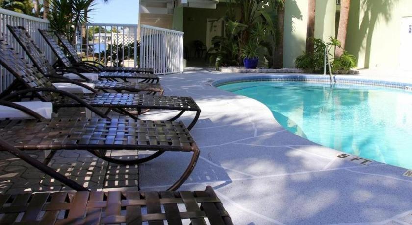 Chart House Suites And Marina Clearwater Beach Exterior foto